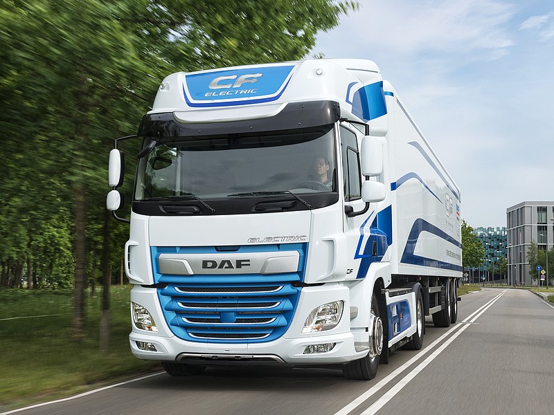 DAF představuje nákladní vozidlo řady CF s elektrickým pohonem